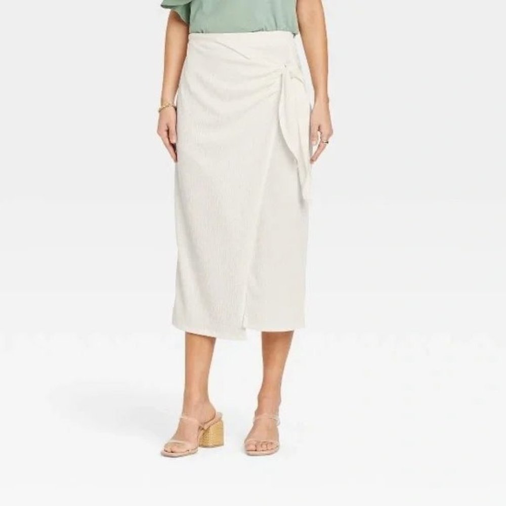 A new day | Mid rise skirt